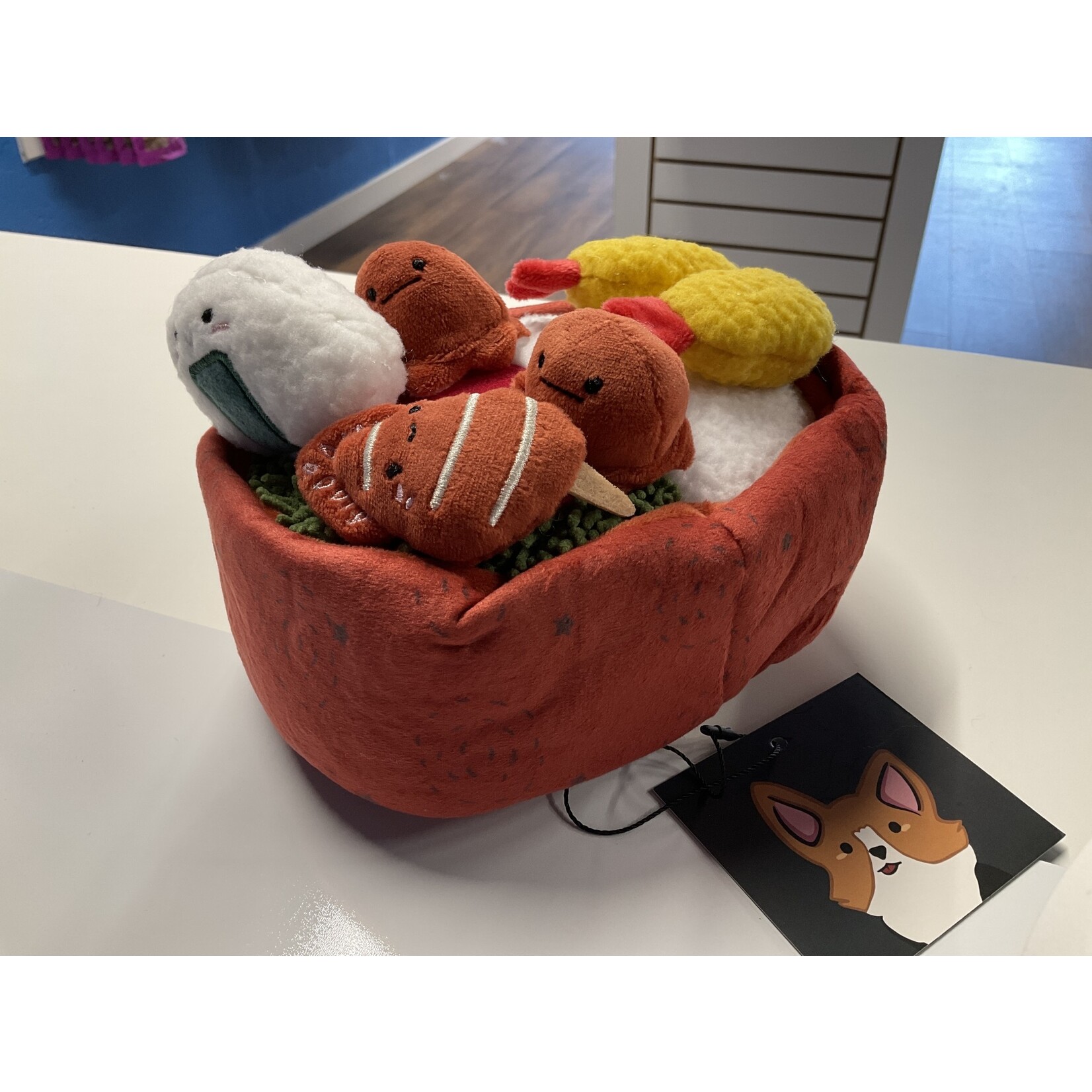 WOOF & CO BENTO BOX DOG TOY