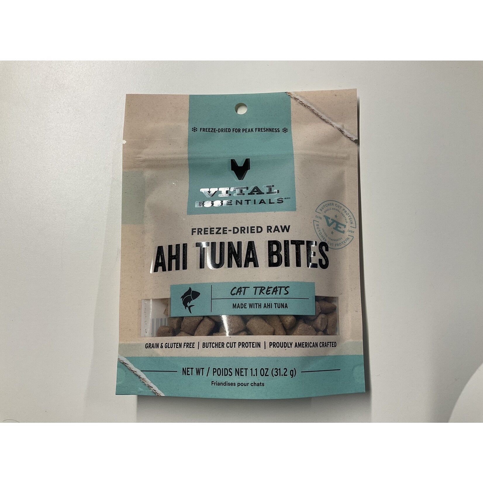 VITAL ESSENTIALS VE CAT AHI TUNA BITES FD RAW TREATS 1.1OZ