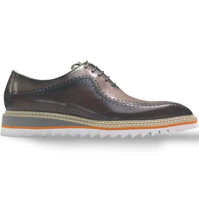 Carrucci Bicycle, Toe Brogue Oxford two tones with lightweight sole