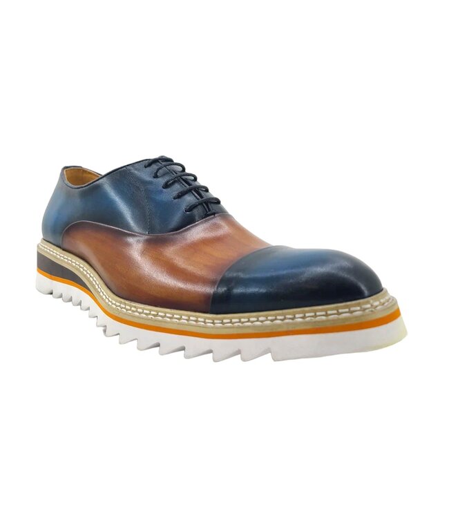 Carrucci KS552-03T Distinguished Modern Classic Spectator, Cap-toe