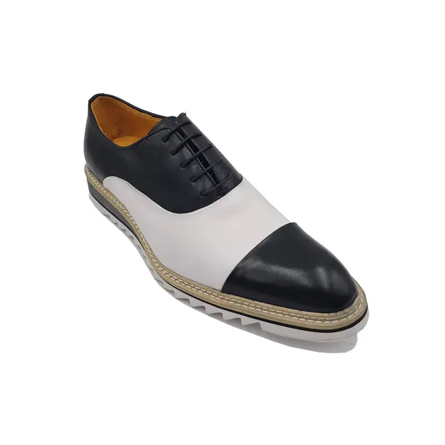 Carrucci KS552-03T Distinguished Modern Classic Spectator, Cap-toe