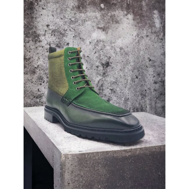 Carrucci Suede Chukka Boot Carrucci