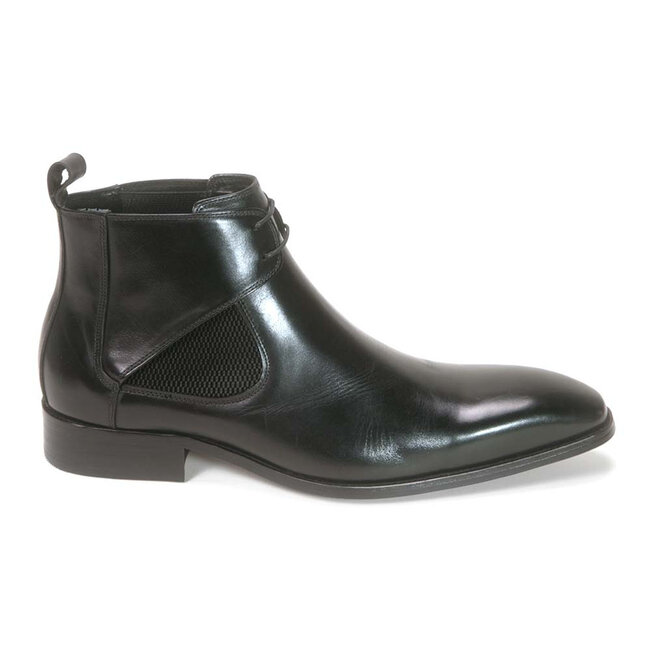 Calfskin Lace-up Chukka  Men's Boot
