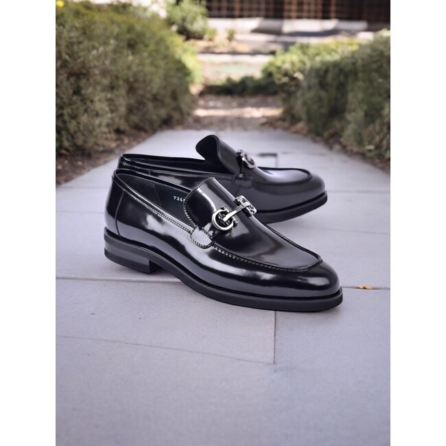 C0001204- 7249 loafer with silver buckle - Black "ACMA"