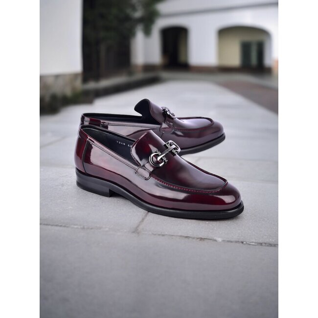 Corrente C0001204- 7249 loafer with silver buckle - Burgundy "ACMA"
