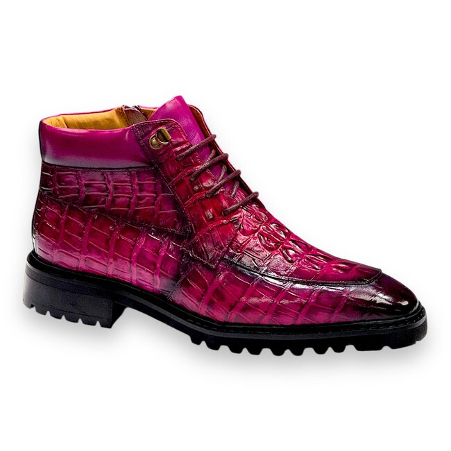 CARRUCCI EMBOSSED ALLIGATOR BROGUE BOOT RASPBERRY  'KB516-50’