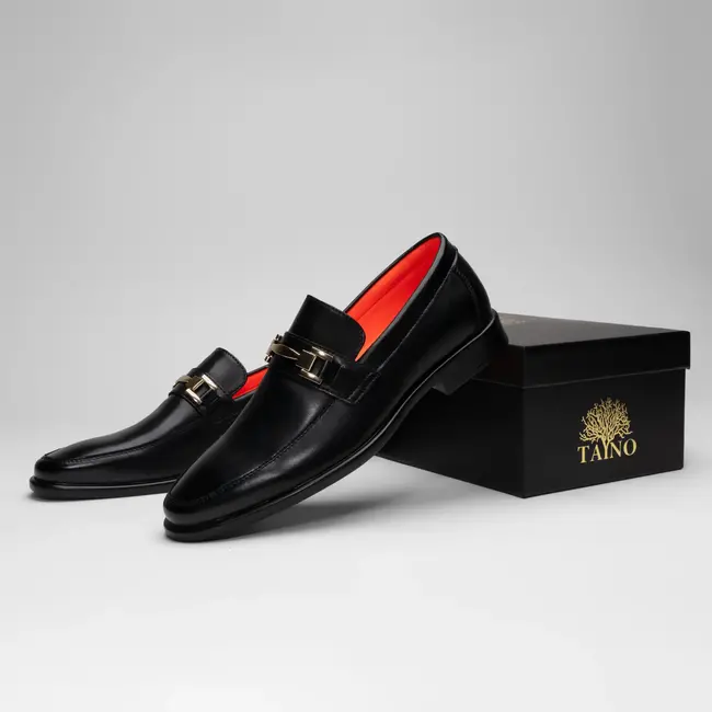 The Caprio L White Men Fashion Leather Bit Loafer.