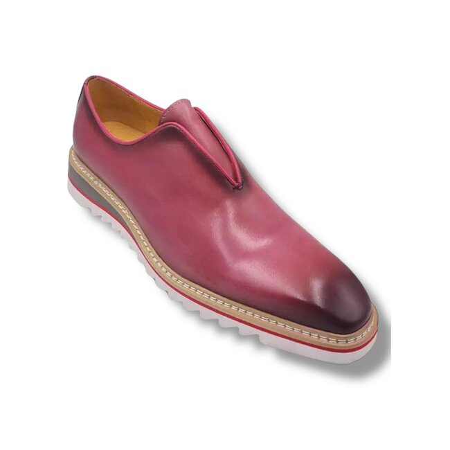 Carrucci Laceless Loafer with Contrast color lightweight sole