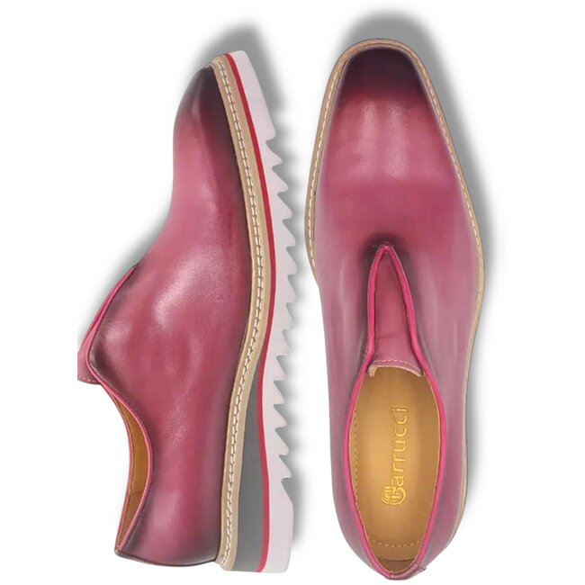 Carrucci Laceless Loafer with Contrast color lightweight sole