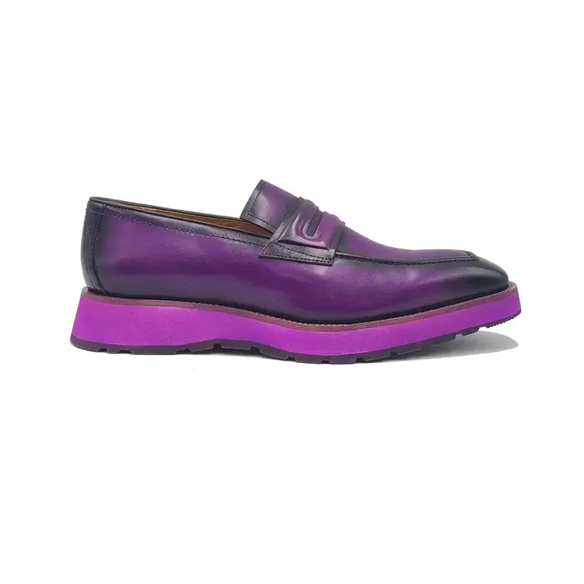Carrucci Leather Penny Loafer in Chunky Sole