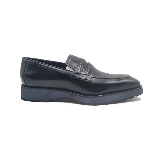 Carrucci Leather Penny Loafer in Chunky Sole