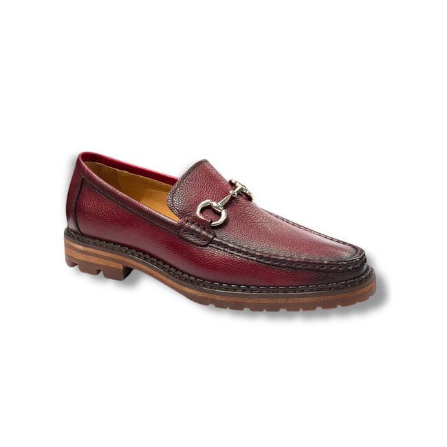 Carrucci Loafer Lug Sole: Blend of Style and Comfort 'KS623-01'