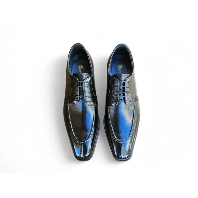 Split Toe Oxford in Leather Sole