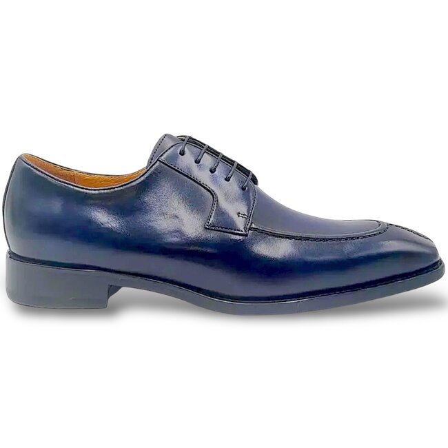 Carrucci Split Toe Oxford in Leather Sole