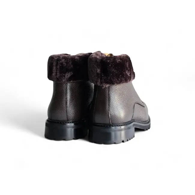 Rugged Leather Boot with Faux Shearling KB516-52