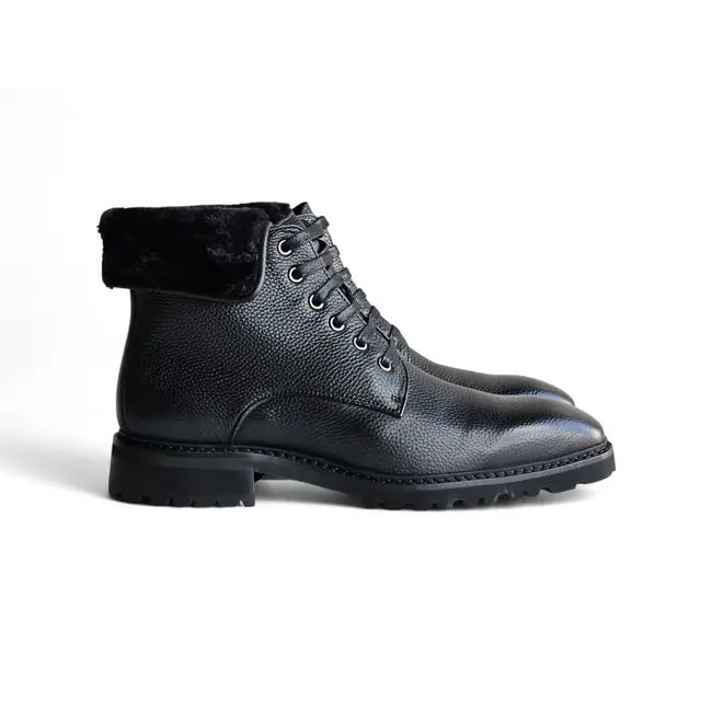 Rugged Leather Boot with Faux Shearling KB516-52