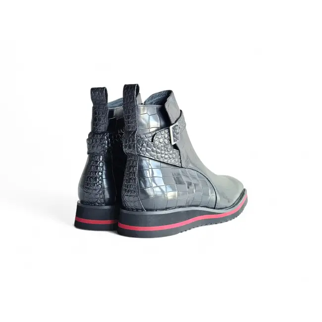 Carrucci Vesper Cross Strap Buckle Boot