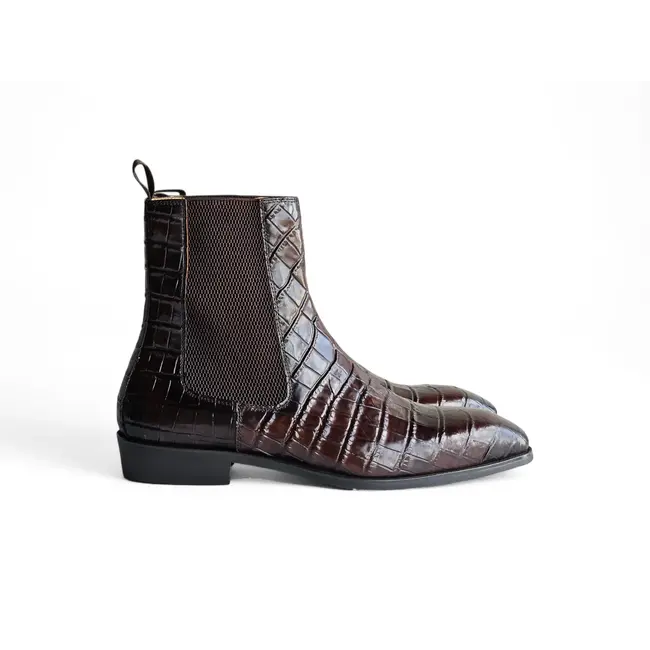 Carrucci Crocodile Embossed Chelsea Boot KB503X-601E