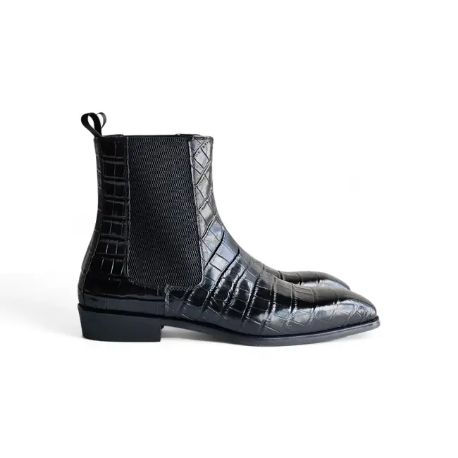 Carrucci Crocodile Embossed Chelsea Boot KB503X-601E