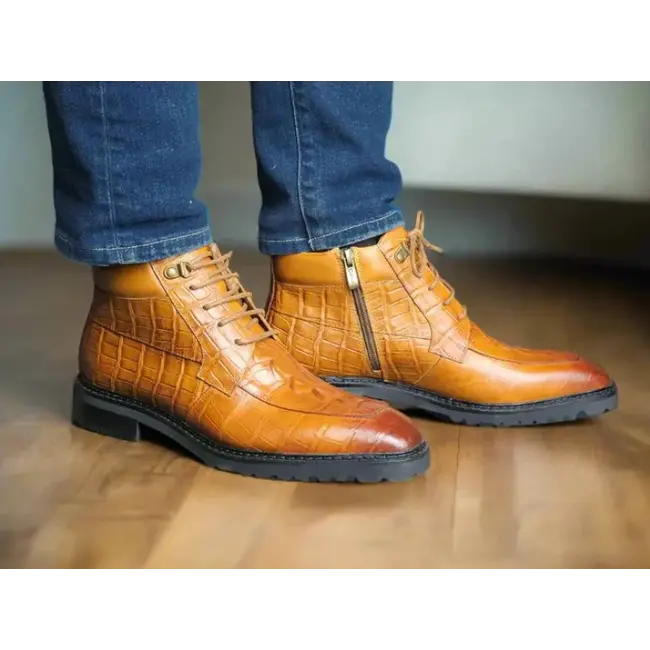 Men's Lace-up Boots Alligator Embossed