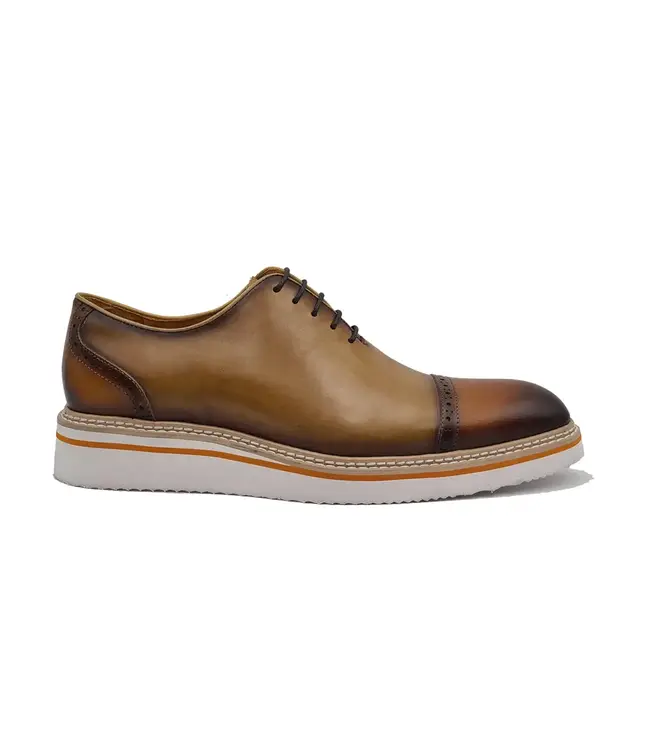 Carrucci Carrucci Two Tone Cap toe Calfskin Oxford