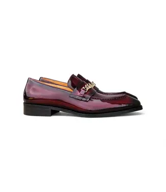 Carrucci Carrucci Amber Patent Leather Chain Loafer