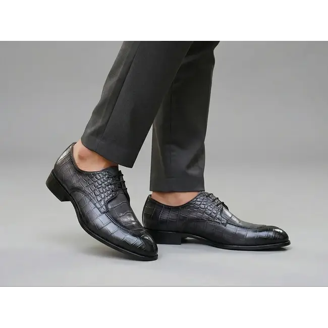 Carrucci Carrucci Allen II Embossed Split Toe Derby
