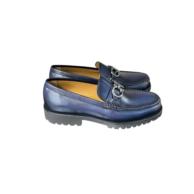 Corrente Pelle Line Newport- Buckle loafer with Lug Sole