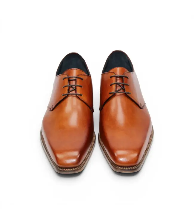 Duca Duca Sermoneta – Classic Italian Elegance