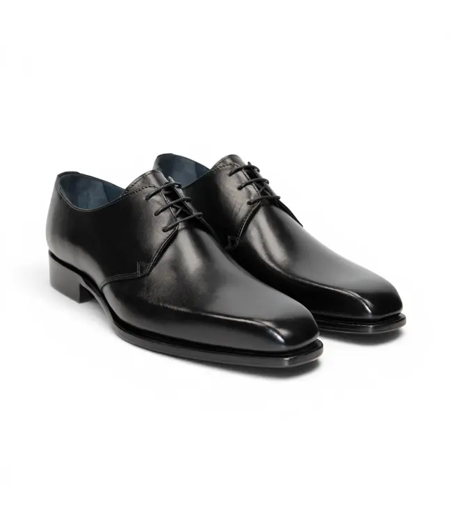 Duca Duca Sermoneta – Classic Italian Elegance