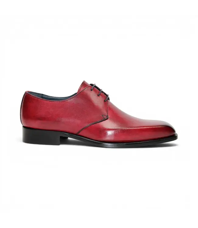 Duca Duca Sermoneta – Classic Italian Elegance