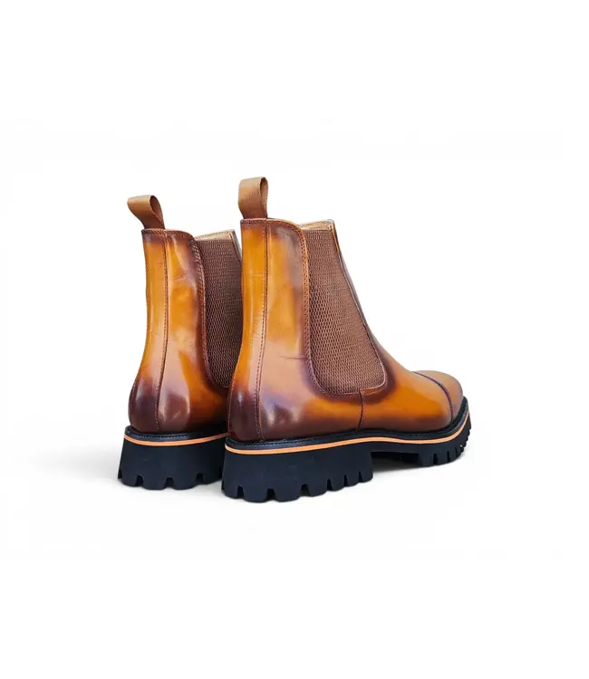 Carrucci Carrucci Astor Chealsea Boot in Lug Sole