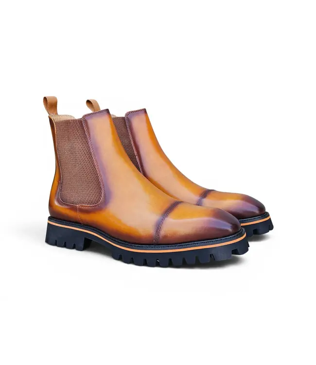 Carrucci Carrucci Astor Chealsea Boot in Lug Sole