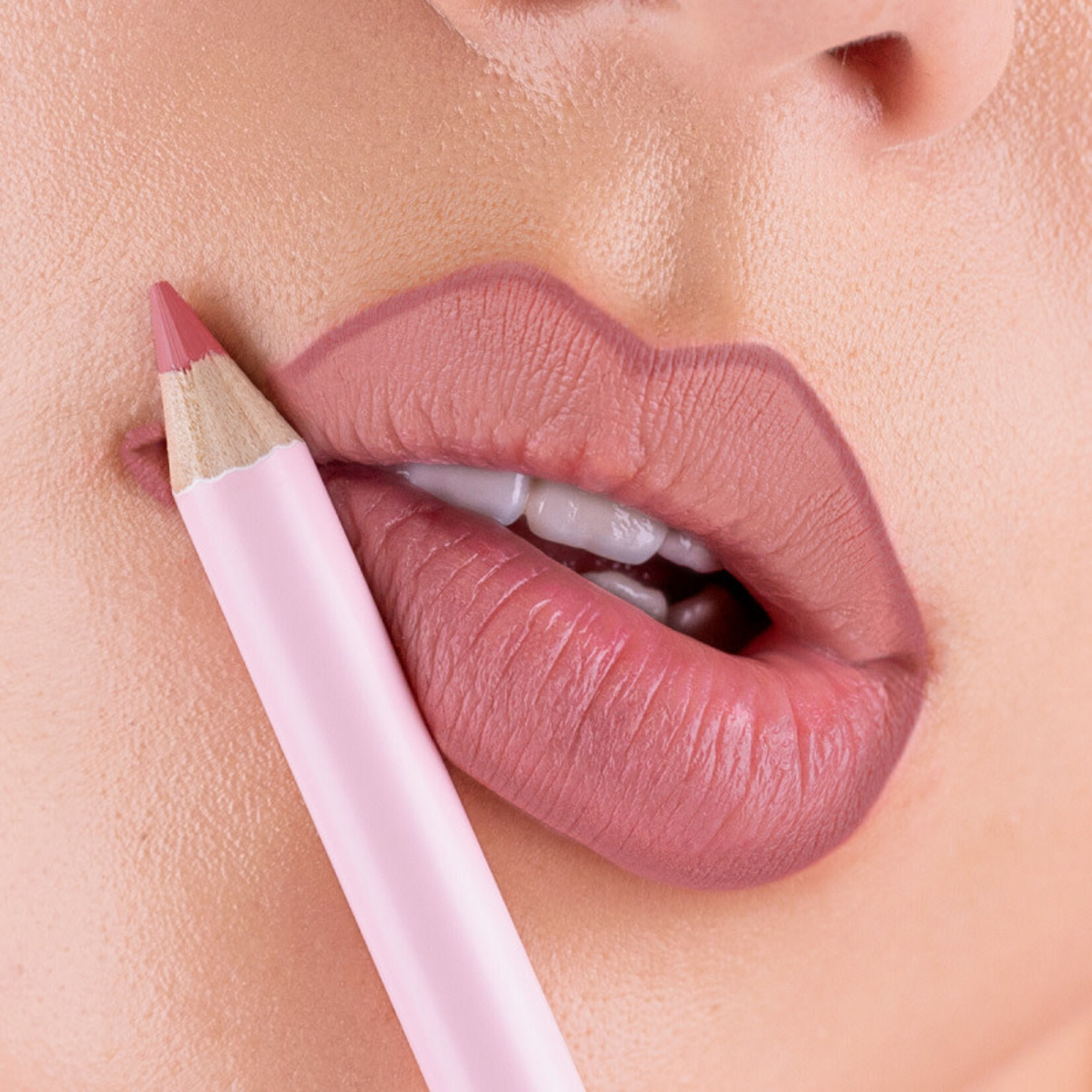 Pink Up Delineador para labios lapiz Pink up 19 Pink nude