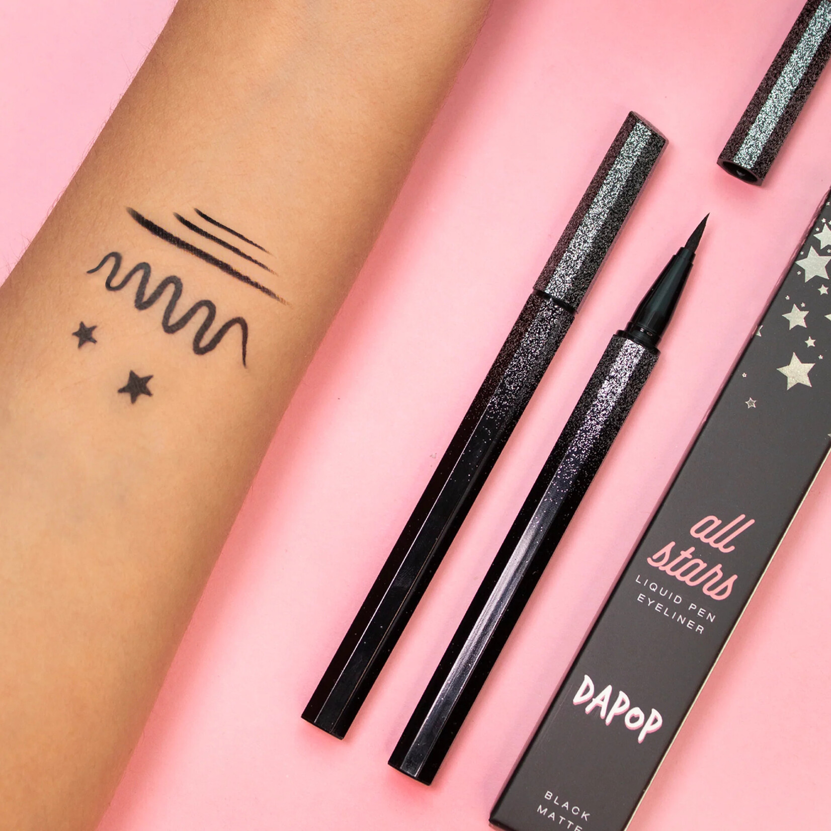 DAPOP Delineador Plumon Dapop All stars Negro matte