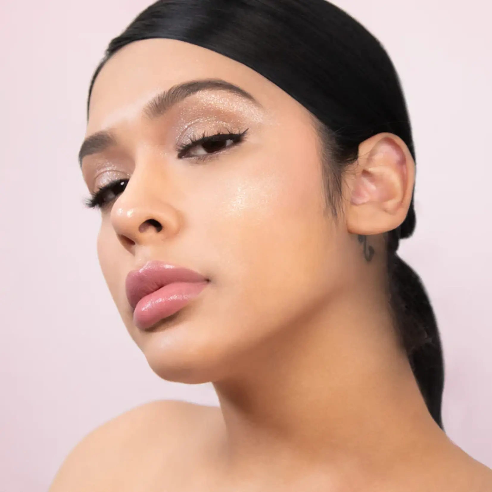 Moira Iluminador balsamo Moira Dreamlight 02 Its Glam