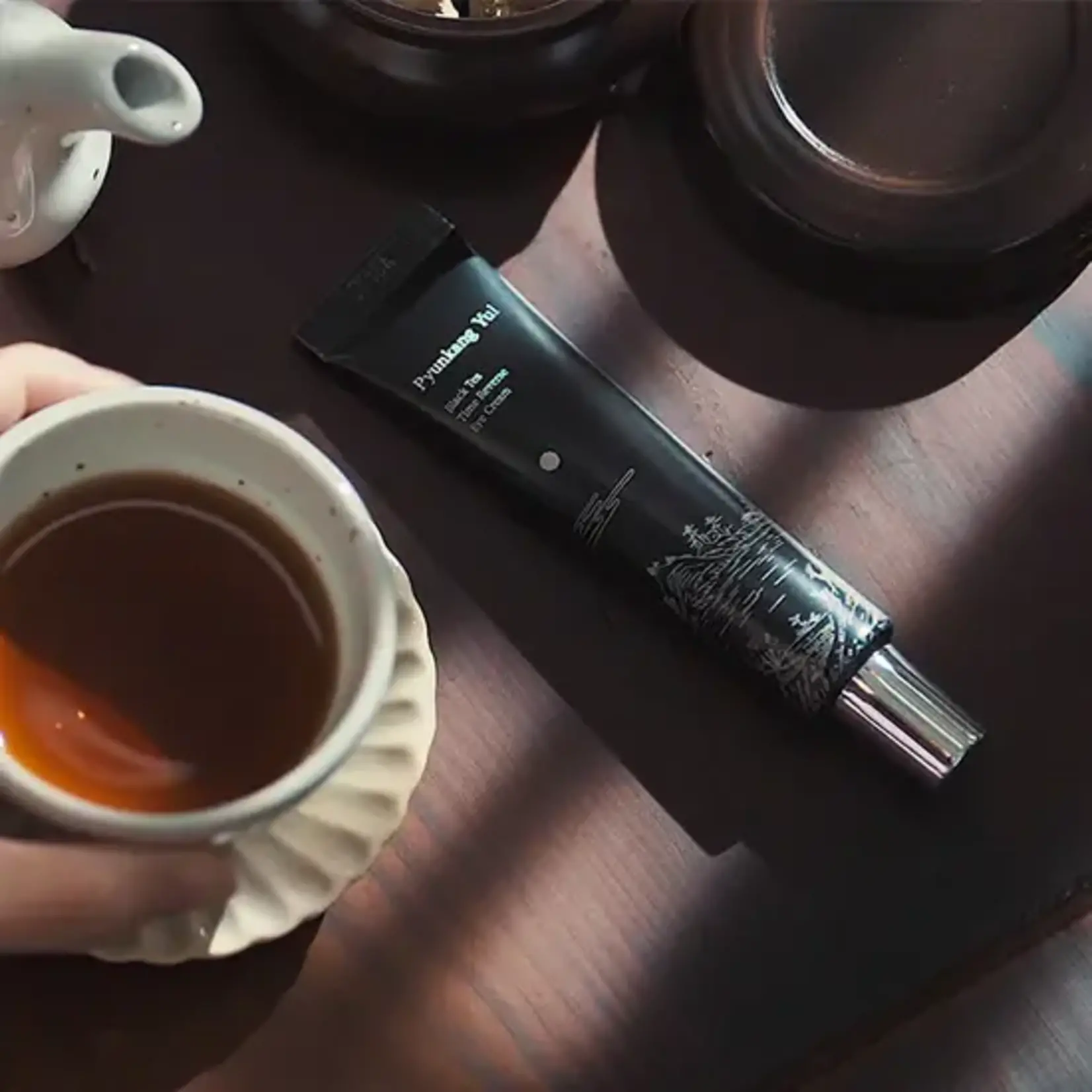 Pyunkang Yul Crema contorno ojos Pyunkang Yul Black Tea 25 ml