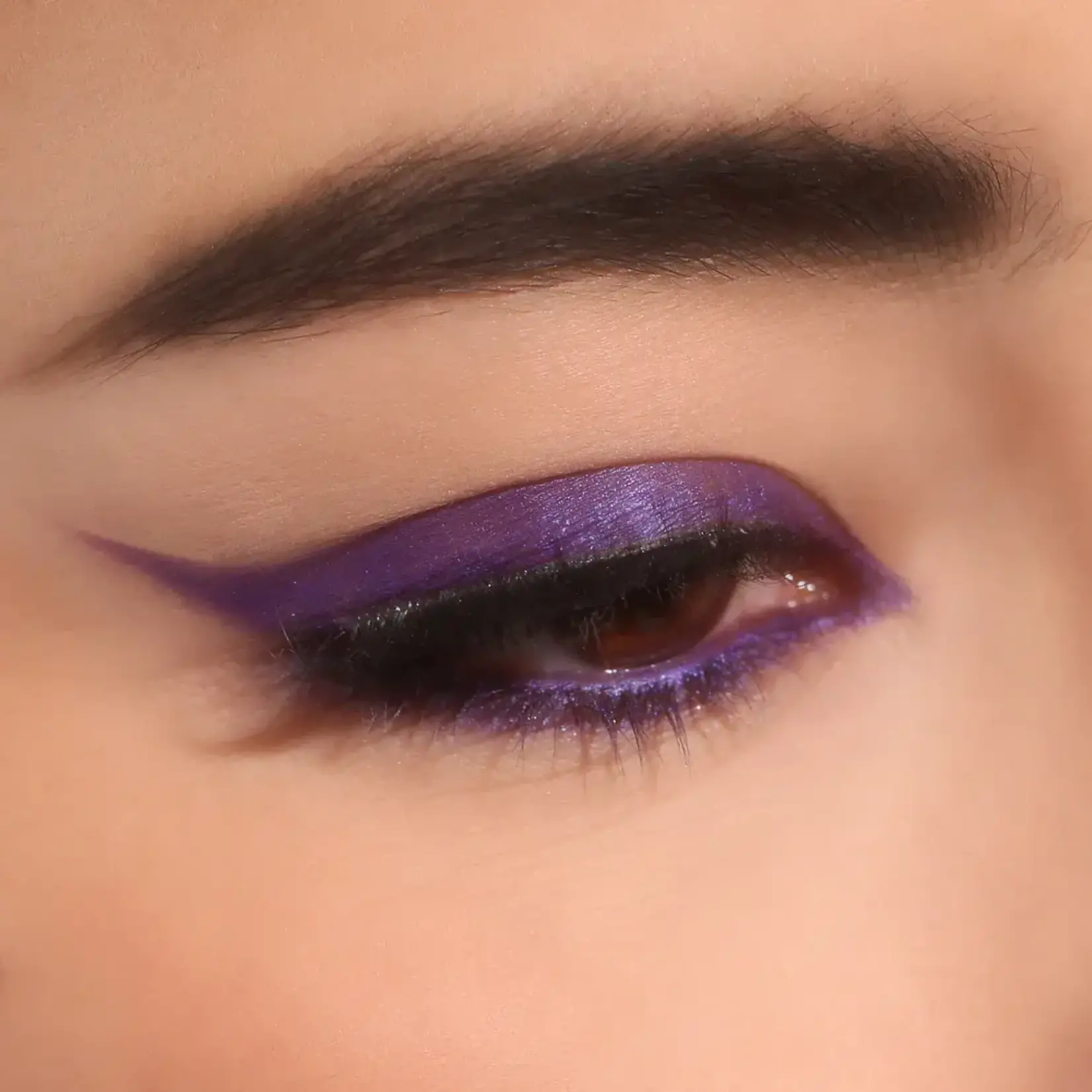 Moira Delineador retractil Moira Statement shimmer 05 Violet