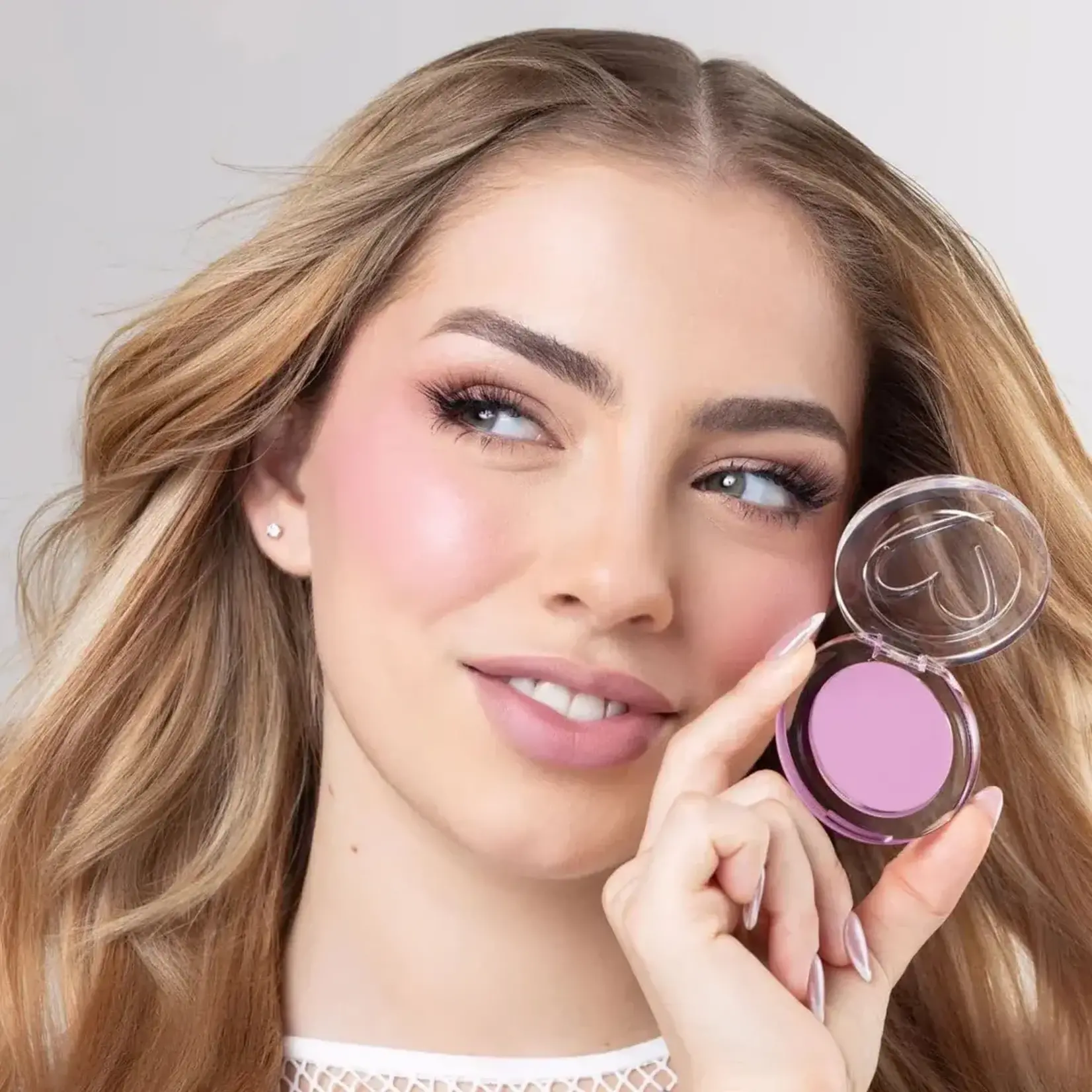 Beauty creations Rubor en crema Beauty creations  Stay Blushing Cute Dare me