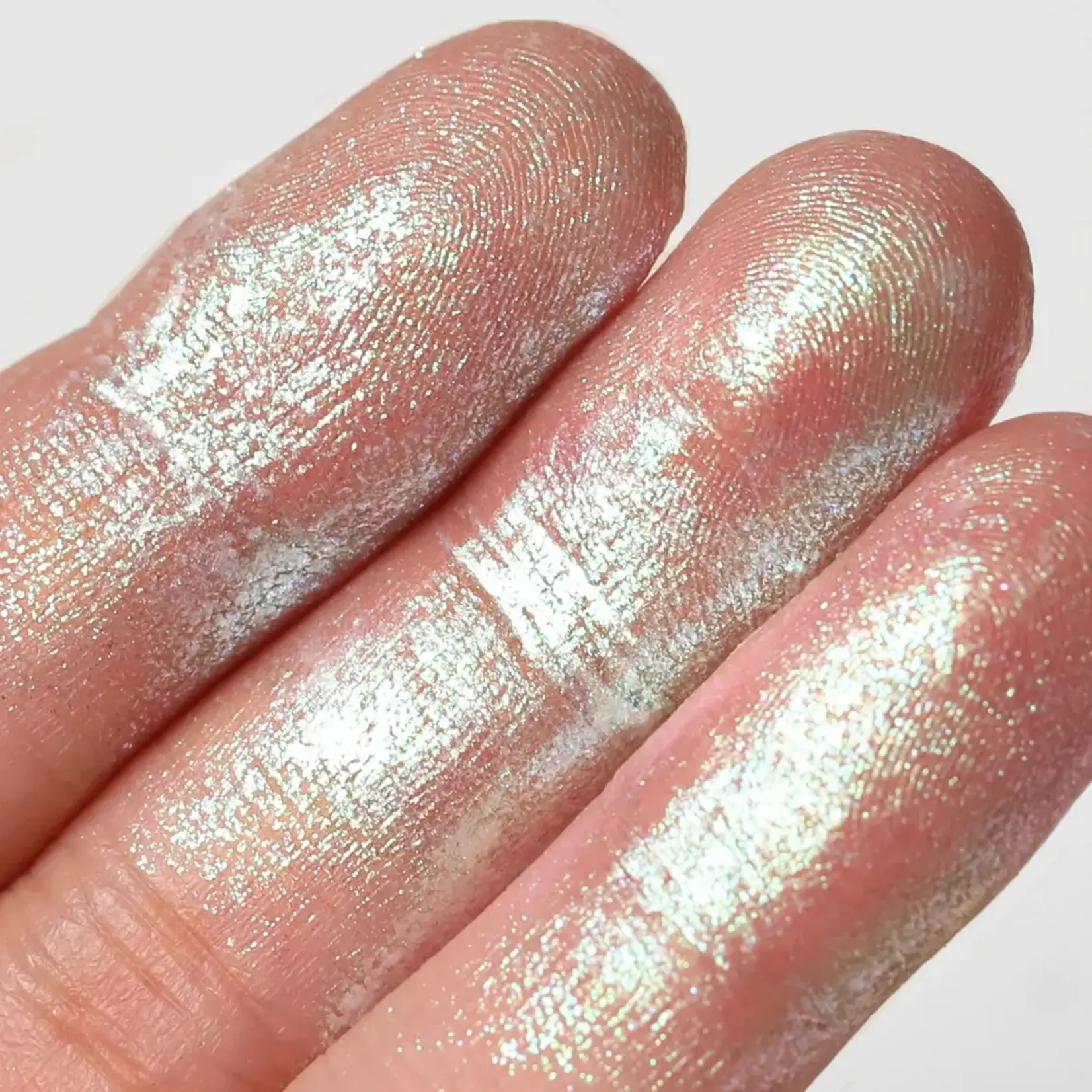 Moira Sombra en barra Moira Stellar glaze stick 05 Opal Essence