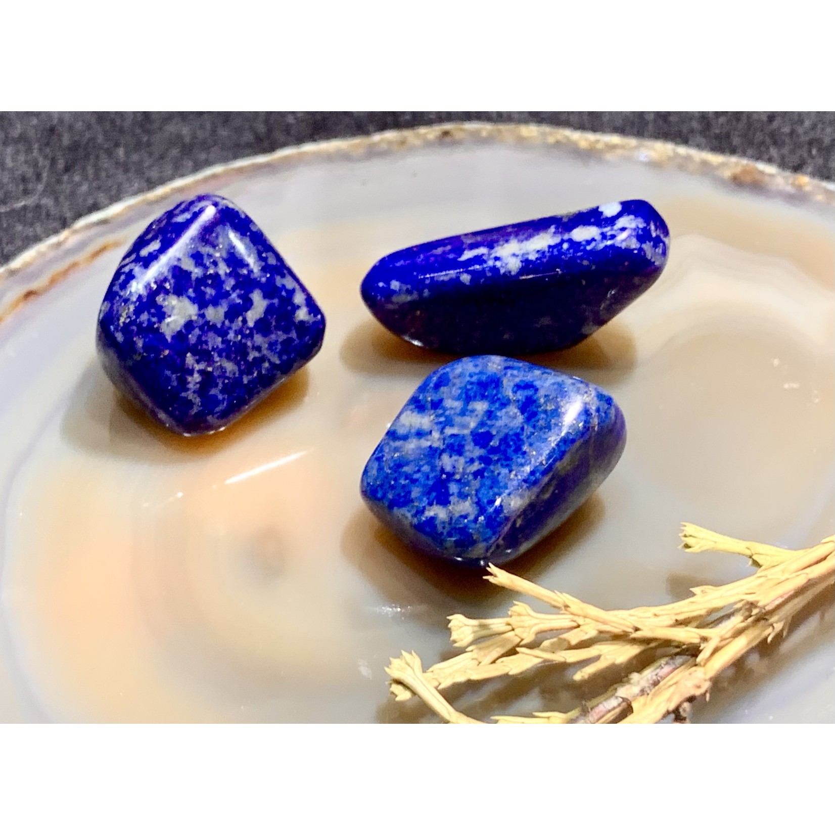 Lapis Lazuli - piece tumbled