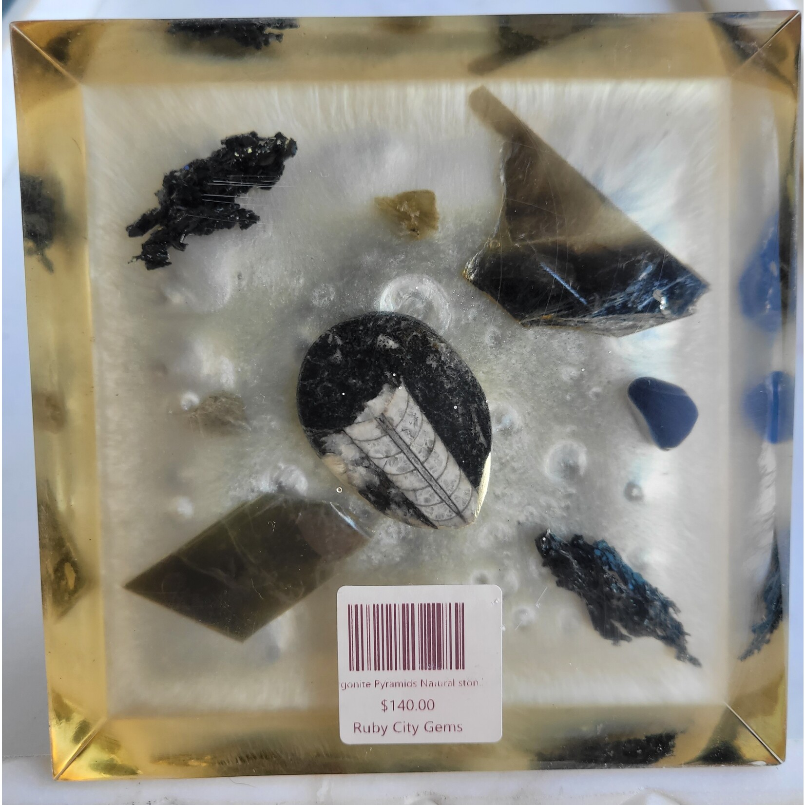 Organite Pyramids Natural Stone - 70 pyramid