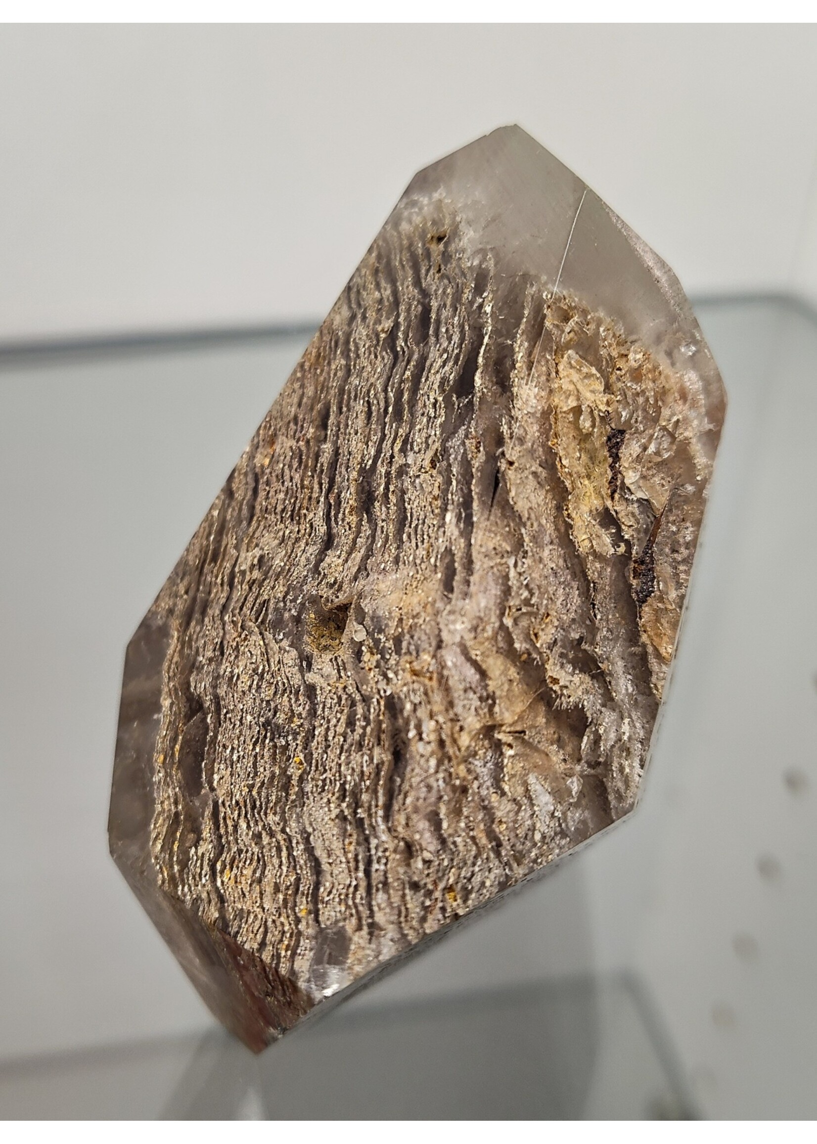 Quartz With Stacked Silk Phantom