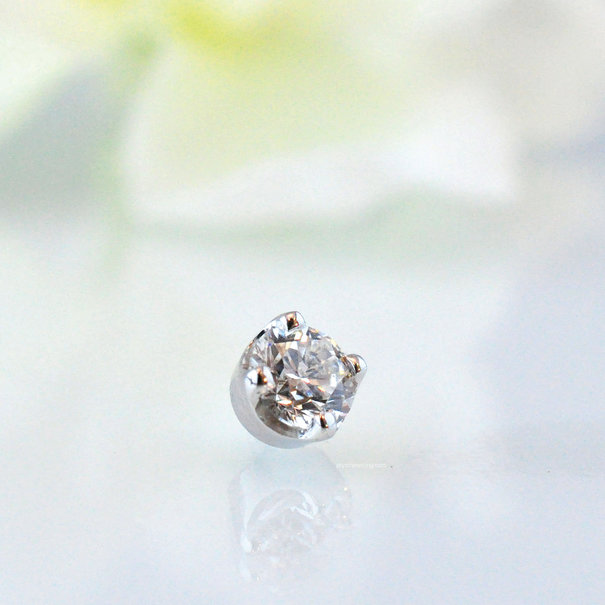 BVLA Prong-set Diamond 4mm