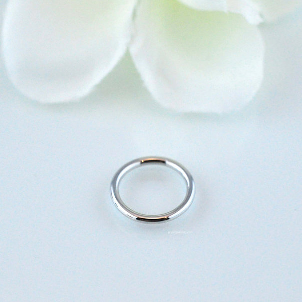 Prysm Body Jewelry Platinum Seam Ring