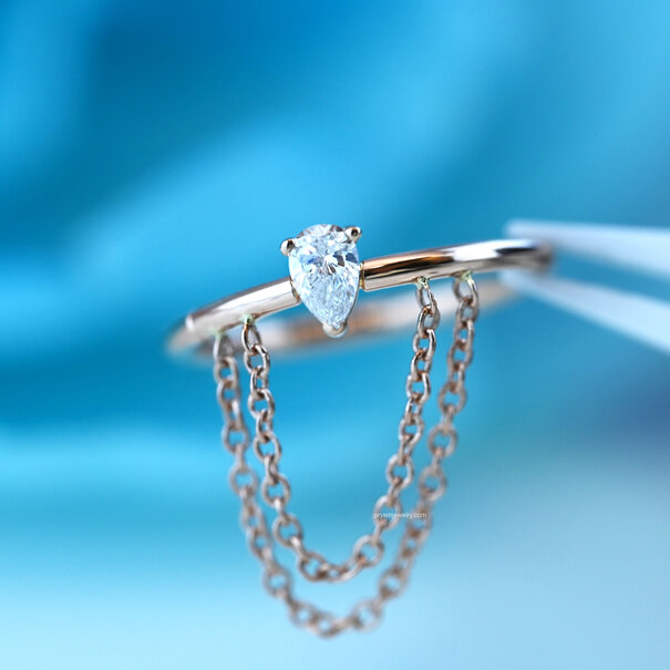 BVLA Call Me Seam Ring with Diamond
