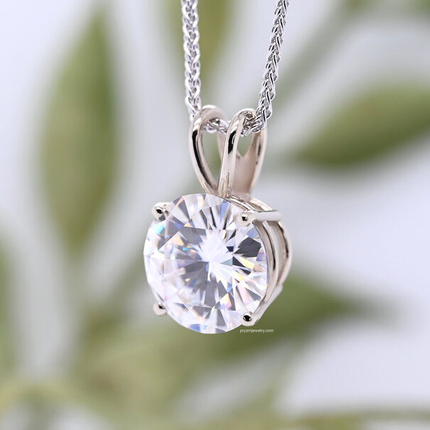 Cushion Cut Moissanite Pendant