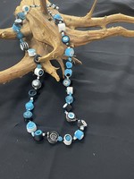 AC01-4752-22 Black, White & Turquoise Rolled cloth Necklace
