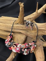 NECKLACE AC01-4706-22 Pink, Coral,Black & white button necklace