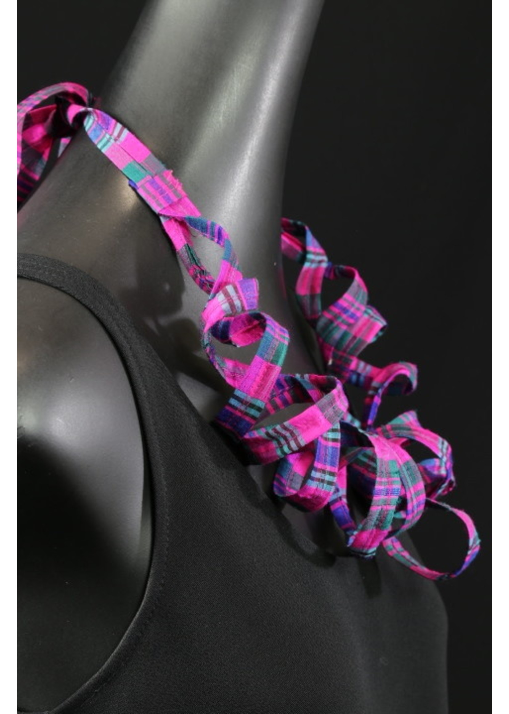 AC01-4559-21 Hot Pink/ Blue Fabric Curly Necklace